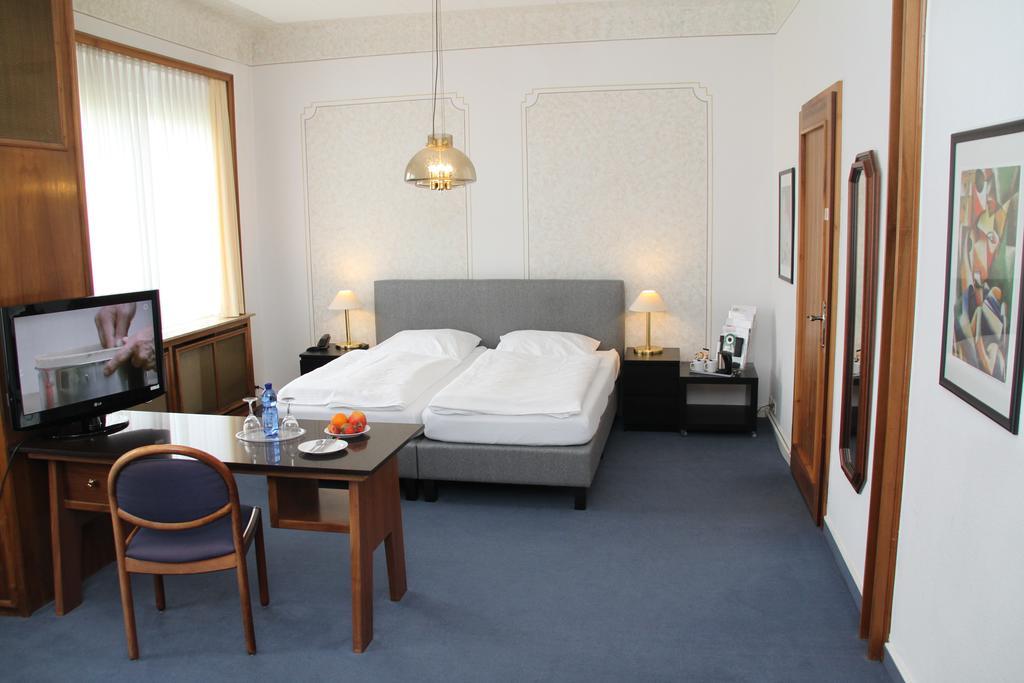 Hotel Wirth Meinerzhagen Quarto foto